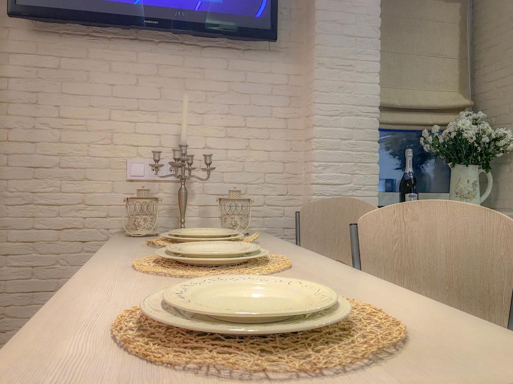 Studio Luxe On Victory Street In The City Center 文尼察 外观 照片
